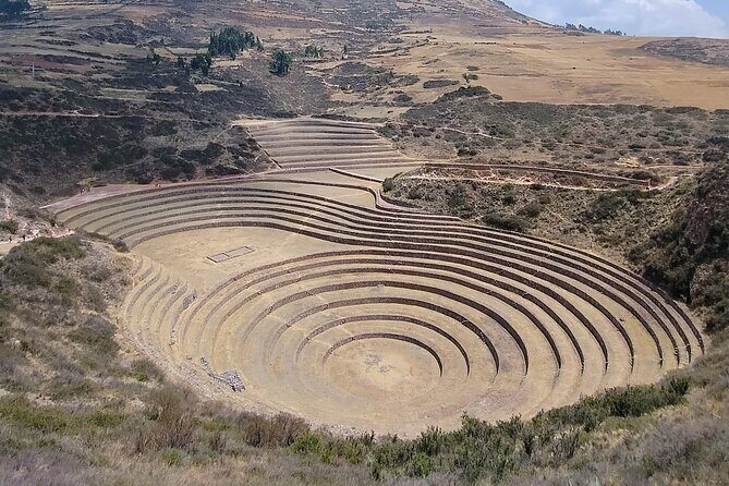 Sacred Valley Vip - Cusco - Ollantaytambo’s Archaeological Site and the Door to Machupicchu