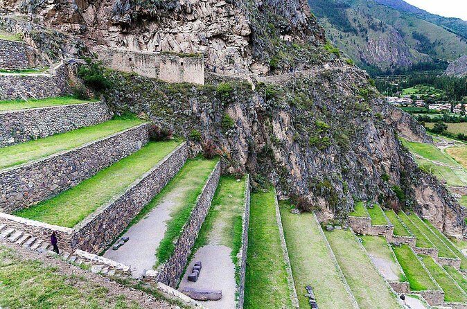Sacred Valley Vip full day - Urubamba Buffet Lunch Then On to Ollantaytambo