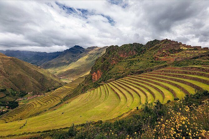 Sacred Valley Vip full day - Stop 4: Ollantaytambo, the Last Living Inca City