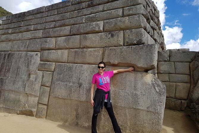 Sacred Valley with Moray and Salineras Private Full-Day Tour - Price and Logistics: What the $136.85 Buys You