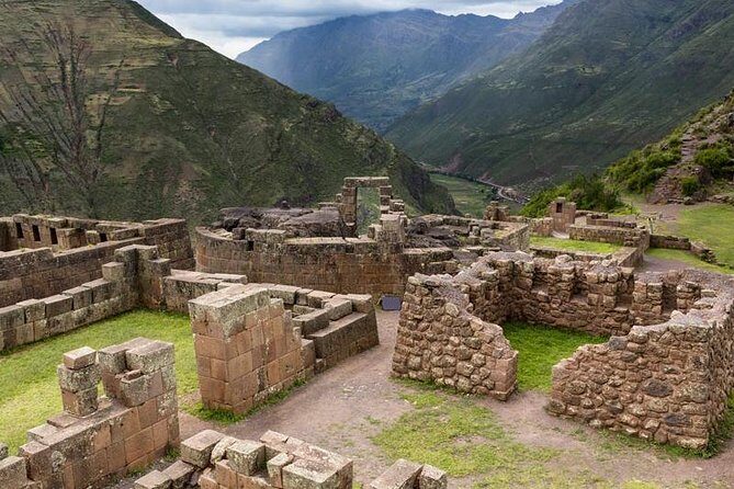Salkantay Trek 4 Days to Machu Picchu - Return to Cusco by train - Day 3: Jungle-to-Aguas Calientes Without the Comfort-Blanket