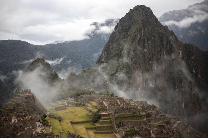 Salkantay Trek to Machu Picchu: 5-Day Adventure Tour - Day 5: Machu Picchu at 4:30am, a guided circuit, and Huayna Picchu if you paid