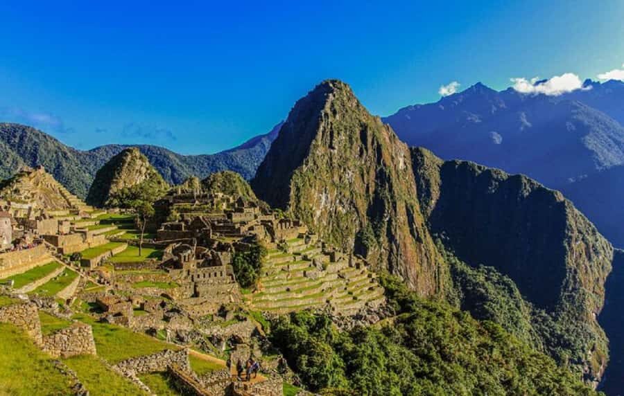 Salkantay trek to Machu Picchu – 5D/4N – Premium - Day 1: Cusco to Humantay Lake and basecamp at SalkantayPampa