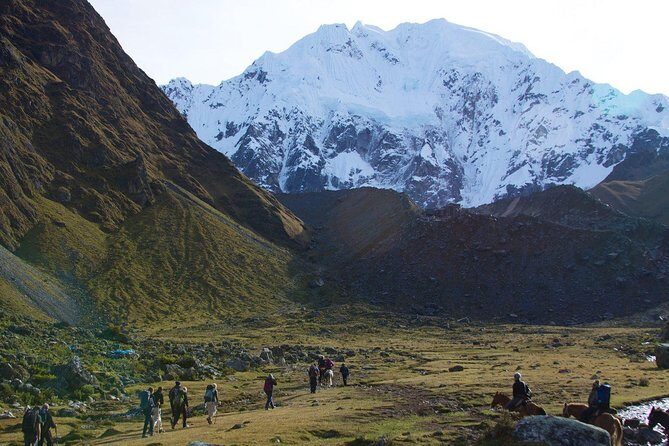 Salkantay Trek to Machu Picchu in 4 Days - Day 2: Chaullay valleys, cloud forest walking, and a coffee farm you help run