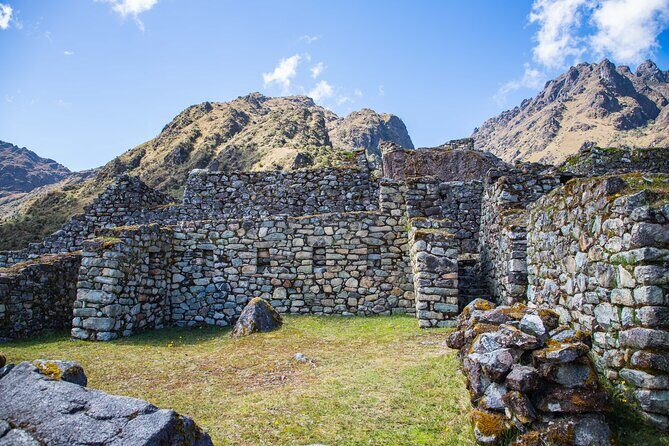 Short Inca Trail 2 days - Chachabamba: A Smaller Site That Adds Big Context