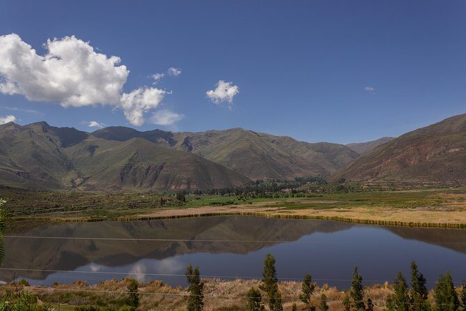 Sightseeing Bus Tour from Cusco to Puno with Buffet Lunch - Cusco to Puno in One Long Day: What 10 Hours Feels Like