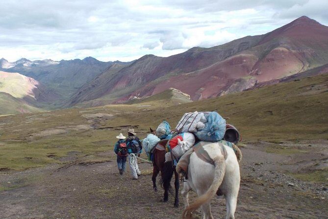 Small-Group Tour: Rainbow Mountains Hiking from Cusco - Cusipata breakfast: the altitude warm-up you shouldn’t skip