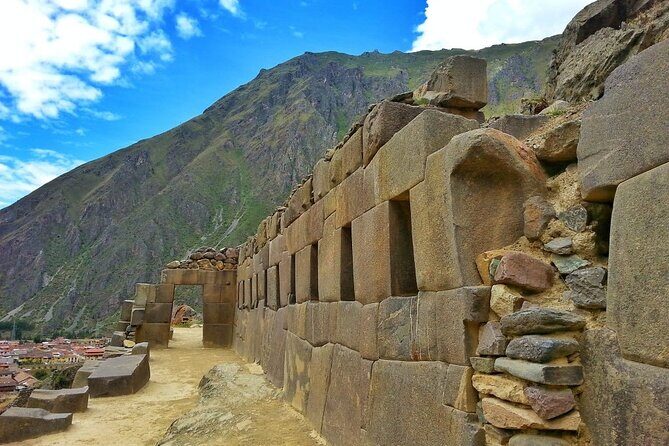 Super Sacred Valley + Salt Mines - Moray - Ollantaytambo’s Inca Urban Layout: More Than a Mandatory Stop