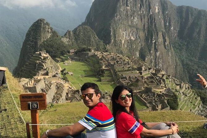 Tour 2Days: Sacred Valley and Machupicchu - Moray and Maras: Where the Photos Start Making Sense