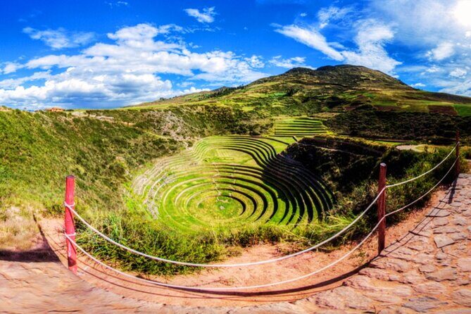 Tour from Cusco to Maras and Moray by Car - Guides and safety: what the best days feel like