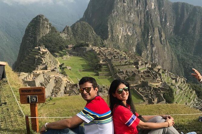 Tour Machupicchu One Day - Ollantaytambo Train to Machu Picchu Village: The Comfortable Middle Step