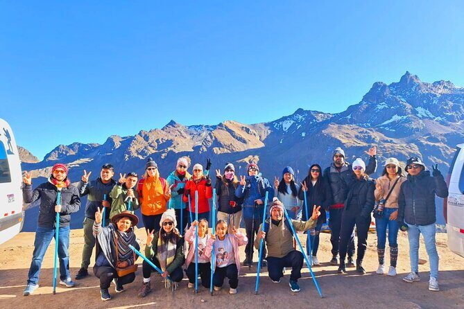 Tour Rainbow Mountain in Cusco - Meeting point and timing: why the schedule is the real boss