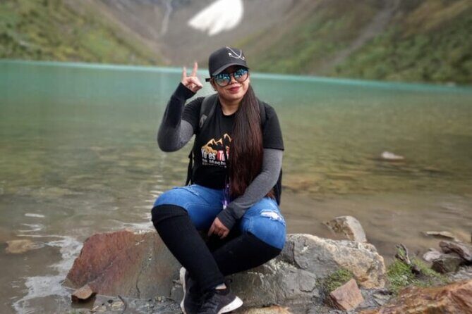 Tour to Laguna Humantay from Cusco - At Laguna Humantay: A 30-Minute Window to Soak It In