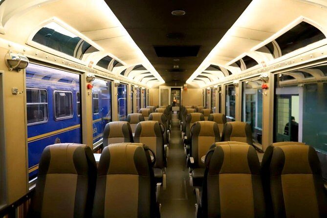 Tour To Machupicchu 2 Days by Train - Small Group Size (Up to 15): Comfort Versus Flexibility