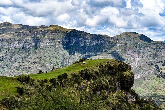 Tour to the Waqrapukara Archaeological Complex from Cusco - Inside Waqrapukara: guided ruins, canyon views, and condors overhead