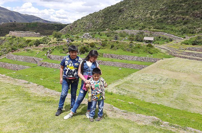 Tour Valle Sur Cusco Tipon, Pikillacta and Andahuaylillas - Stop 3: Andahuaylillas Church and the Sistine Chapel of America