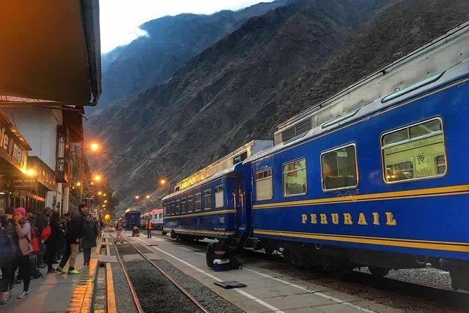 Transfer Cusco Airport to your Hotel in Cusco - Private means your group only: what that changes in Cusco