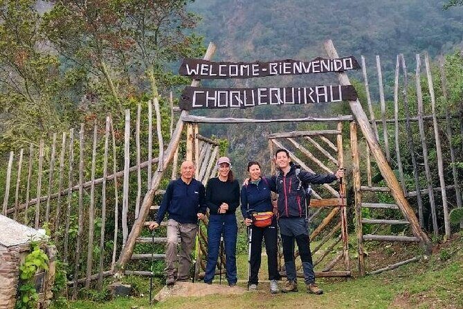 Trek to Choquequirao for 4 Days Includes Services From Cusco - Day 1: Cusco to Capuliyoc, Saywite, and the descent into Chikiska