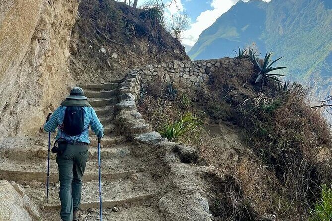 Trek to Choquequirao for 4 Days Includes Services From Cusco - Day 2: Playa Rosalina crossing, Santa Rosa climb, and Marampata rest